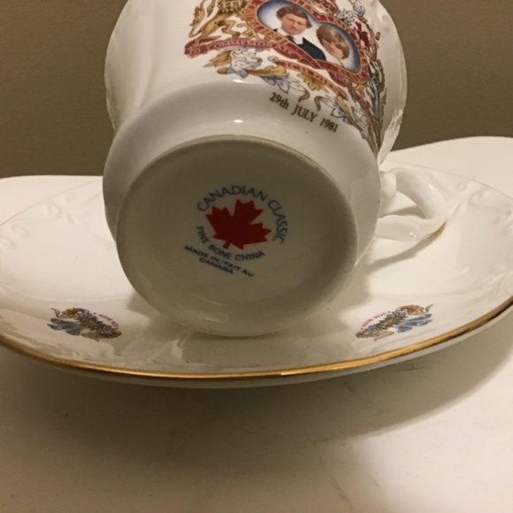 Vintage - Charles and Diana Royal Wedding Tea Cup and Saucer - Picture 2 of 3